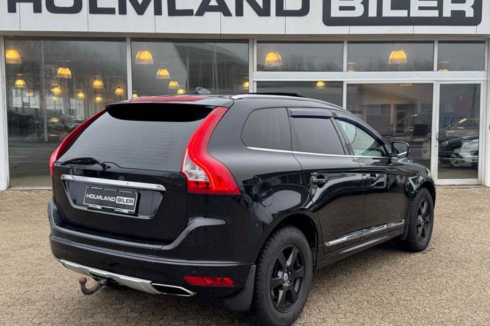 Sort Volvo XC60 fra 2014