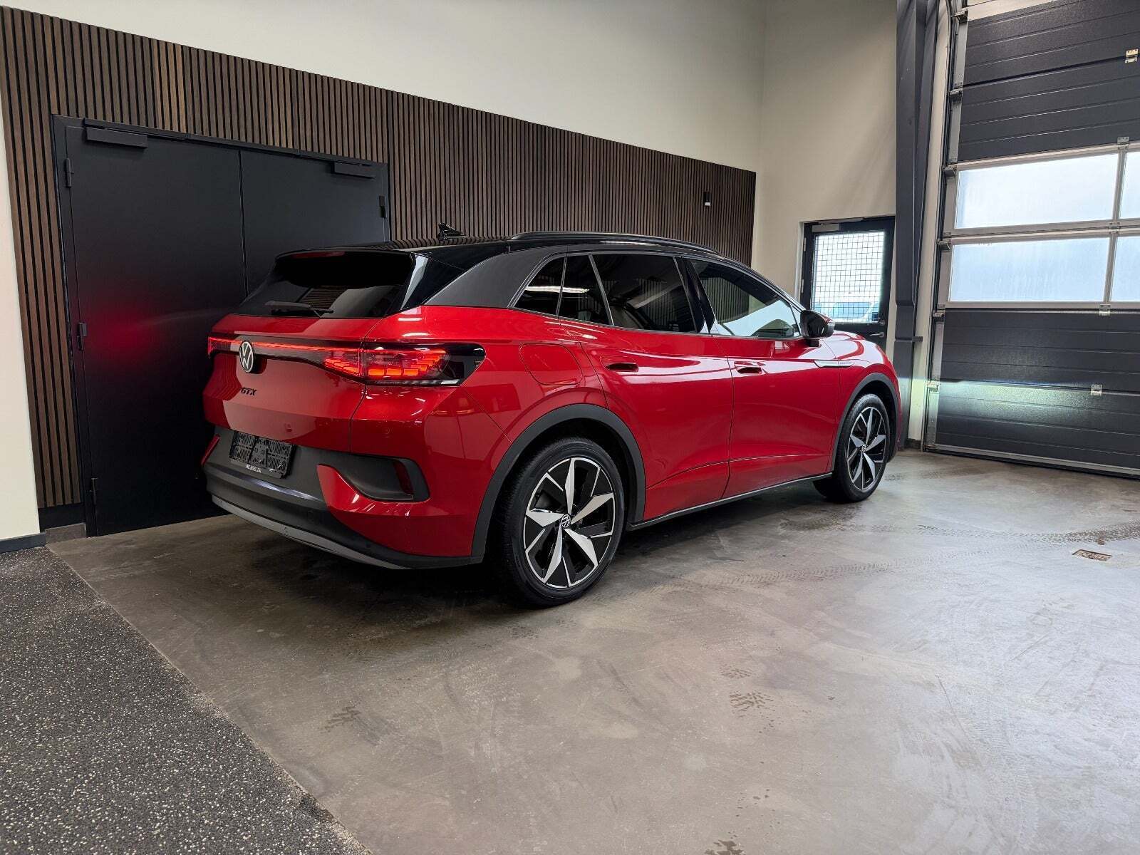 Rød VW ID.4 fra 2021