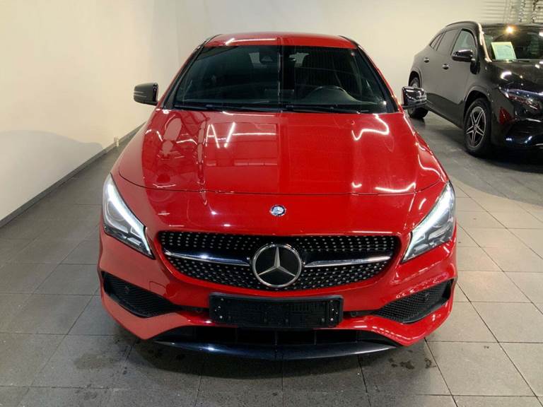 Mercedes CLA200 1,6 AMG Line Coupé aut.