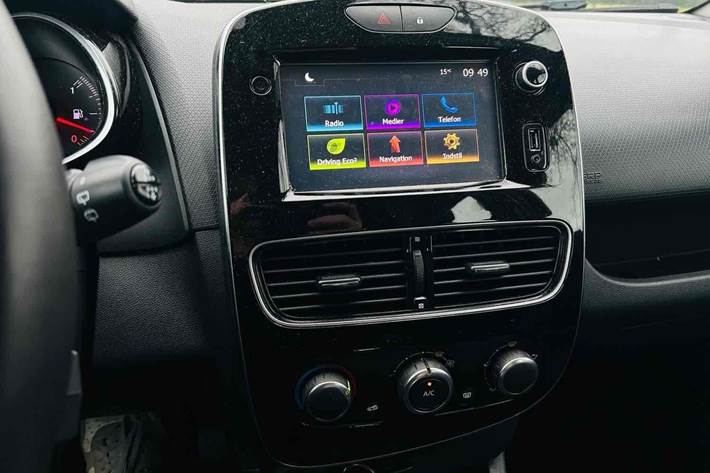 Sort Renault Ny Clio fra 2018