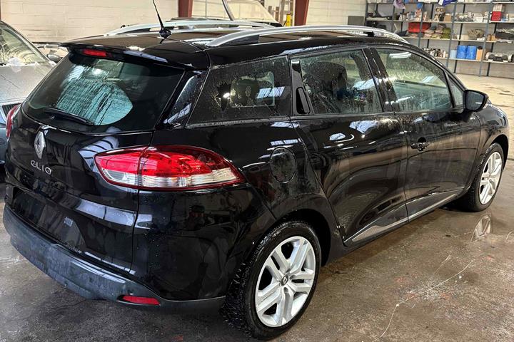 Sort Renault Ny Clio fra 2018