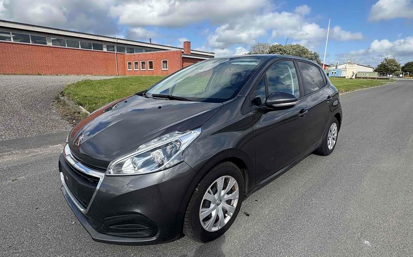 Peugeot 208 1,5 BlueHDi 100 5D