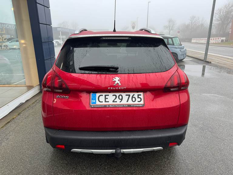 Peugeot 2008 1,2 PureTech Allure+ 110HK 5d