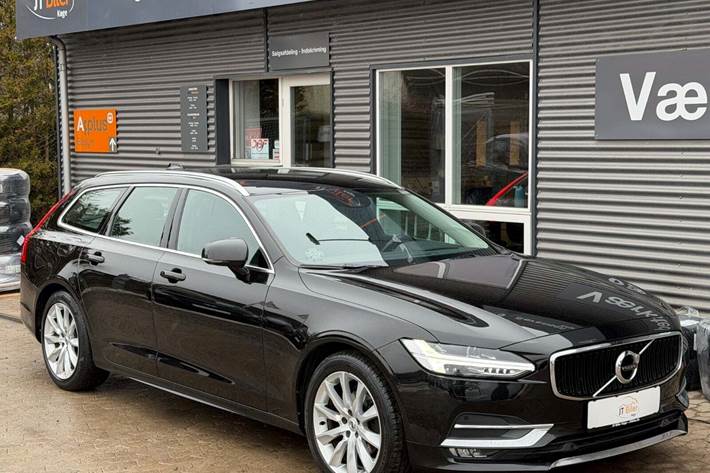 Sort Volvo V90 fra 2019