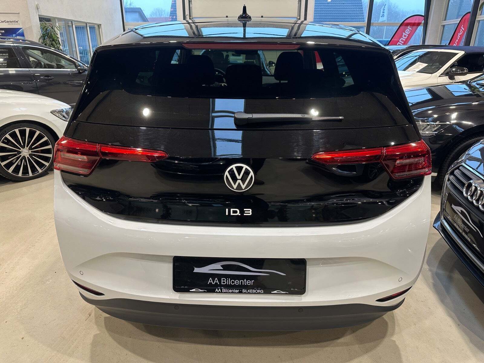 Hvid VW ID.3 fra 2024