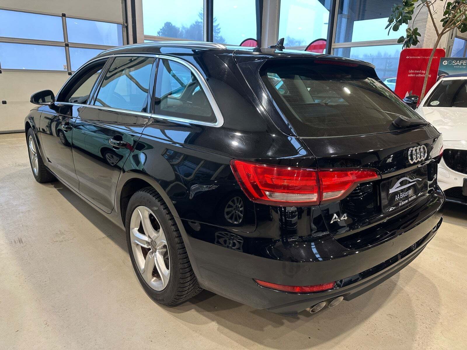 undefined Audi A4 fra 2017