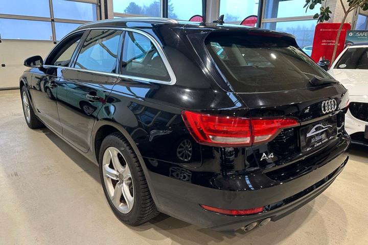 undefined Audi A4 fra 2017