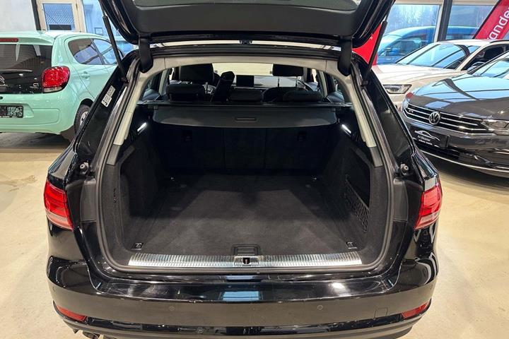 undefined Audi A4 fra 2017