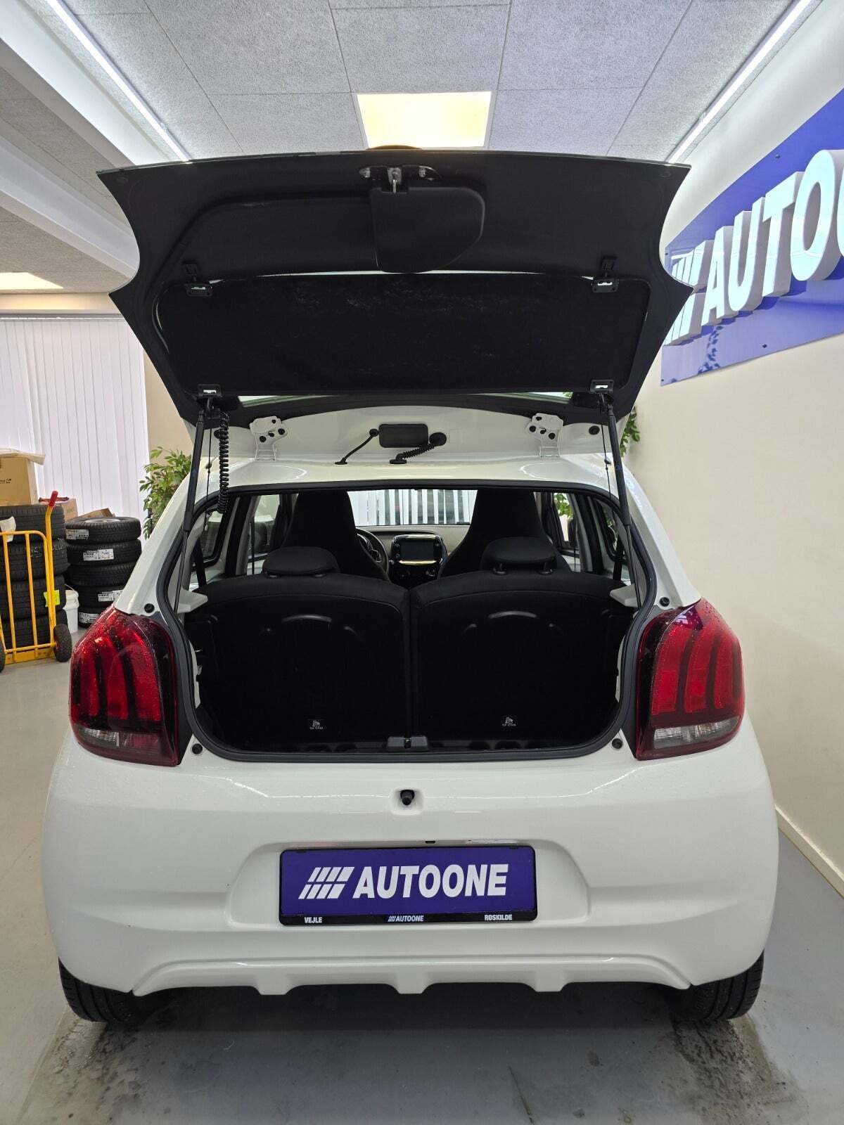 Hvid Peugeot 108 fra 2019