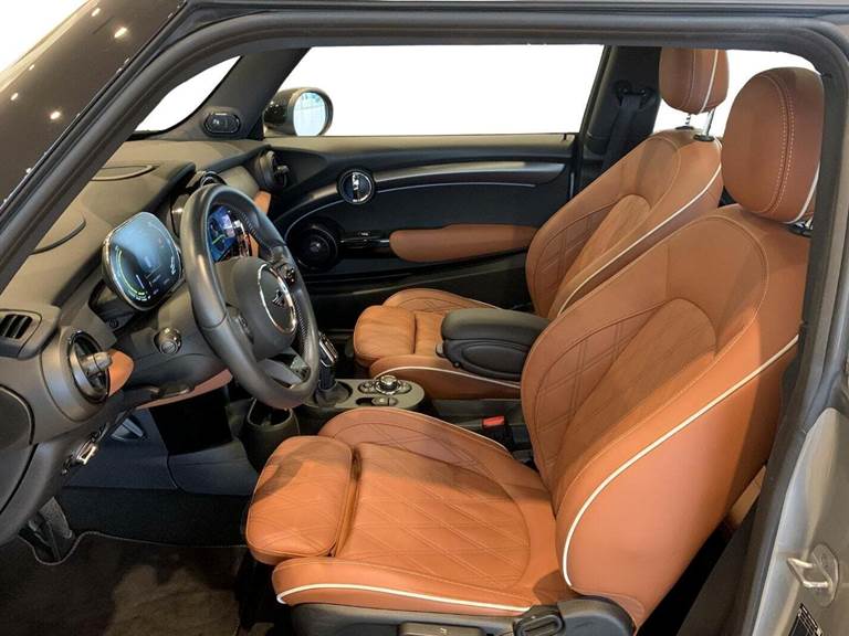 Mini Cooper SE Maximise