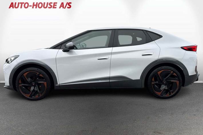 Hvid Cupra Tavascan fra 2024