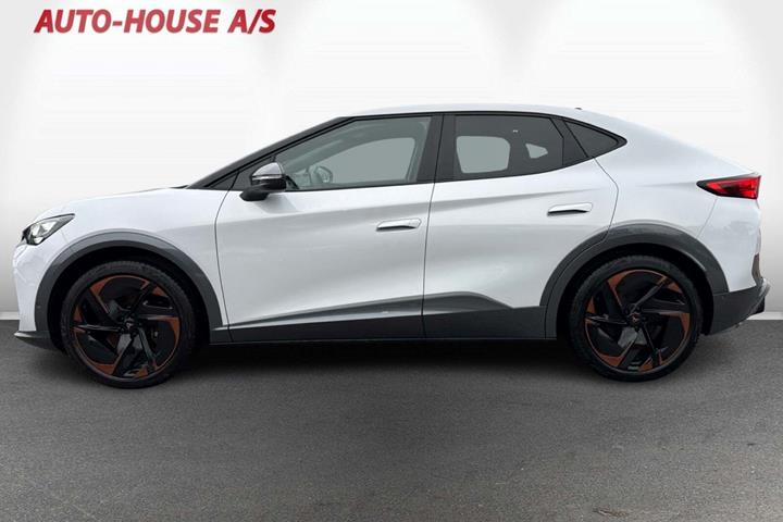 Hvid Cupra Tavascan fra 2024