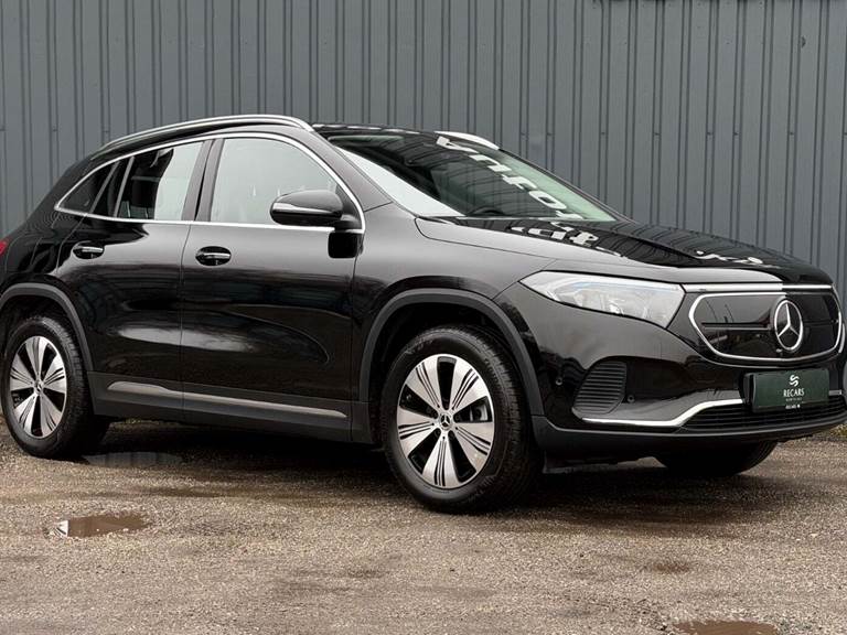 Mercedes EQA250