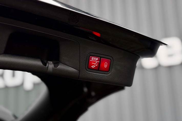 Sort Mercedes EQA250 fra 2023