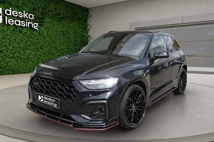 Sort Audi Q5 fra 2022 set udefra