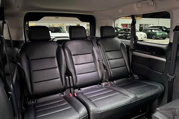 undefined Opel Zafira-e Life fra 2020