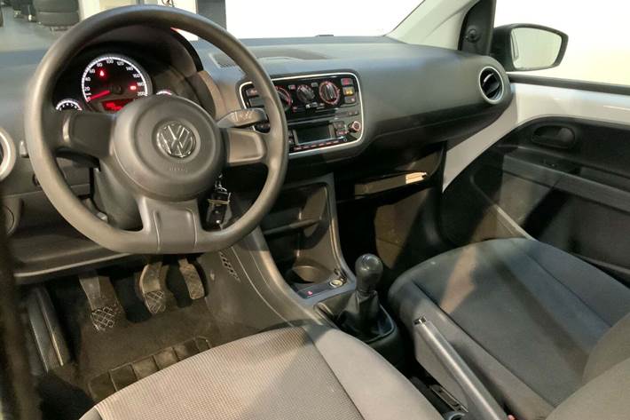 Hvid VW UP! fra 2013