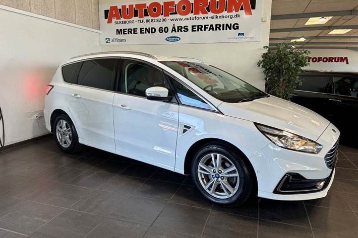 Hvid Ford S-MAX fra 2022
