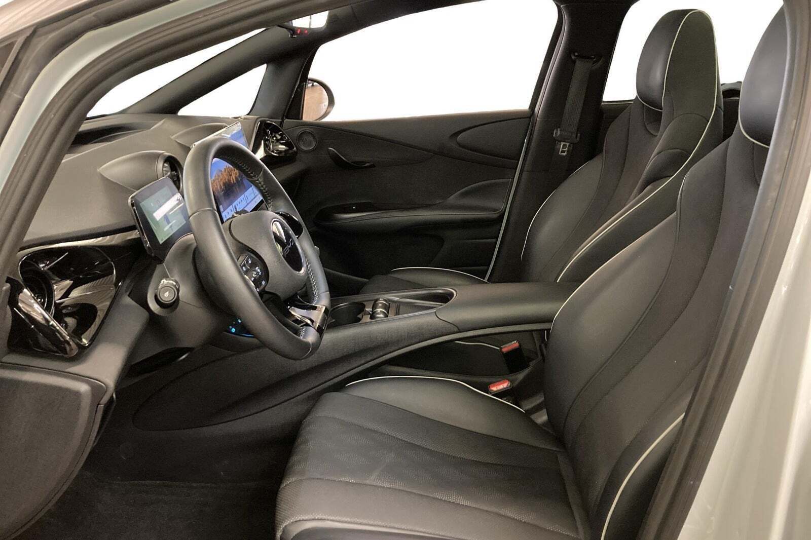 BYD Dolphin 60 Design