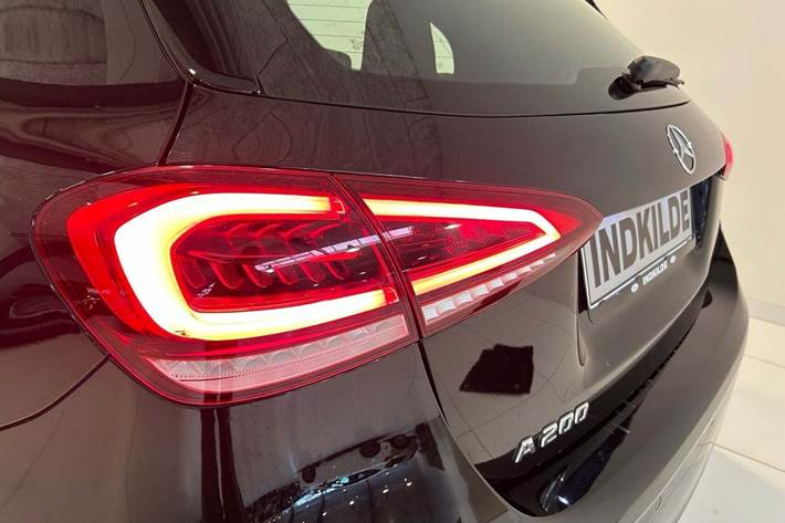 Sort Mercedes A200 fra 2022