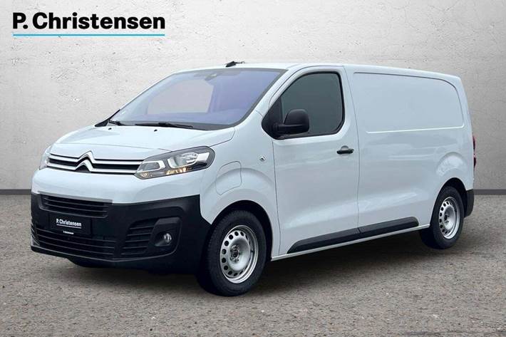 Hvid Citroën e-Jumpy fra 2024 set udefra