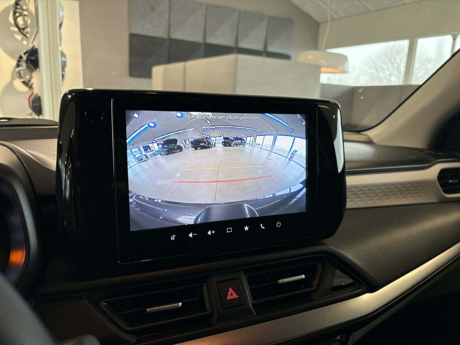 Grå Suzuki Swift fra 2024