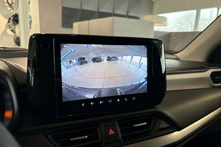 Grå Suzuki Swift fra 2024