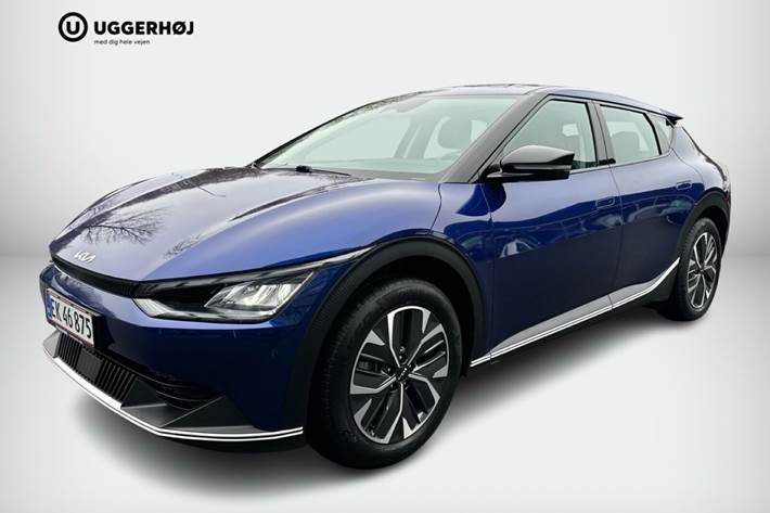 Blå Kia EV6 fra 2025 set udefra