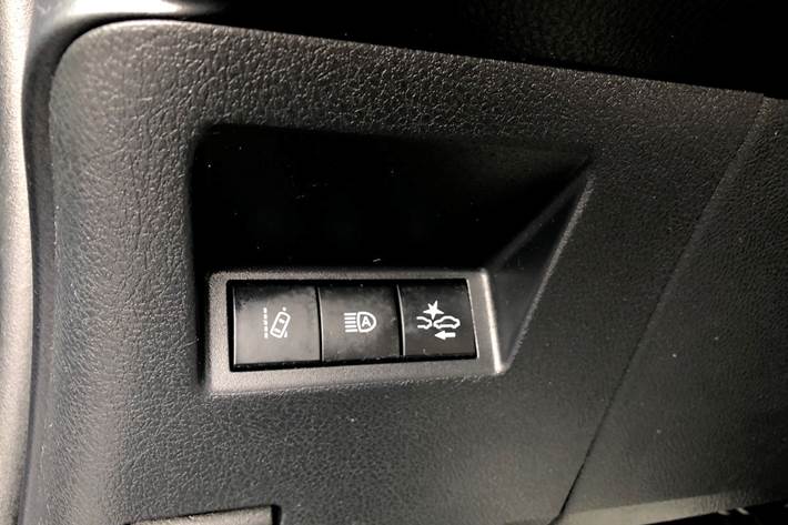 Grå Toyota Yaris fra 2020