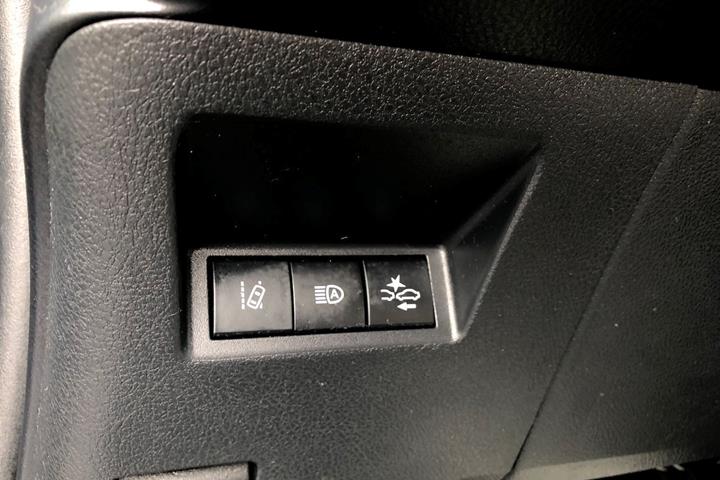 Grå Toyota Yaris fra 2020 set indefra