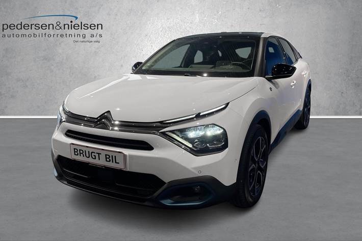 Hvid Citroën ë-C4 fra 2023 set udefra
