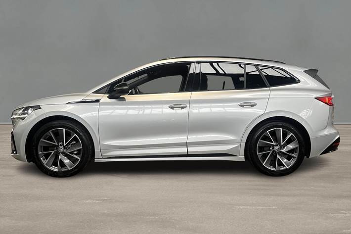 Sølv Skoda Enyaq fra 2021