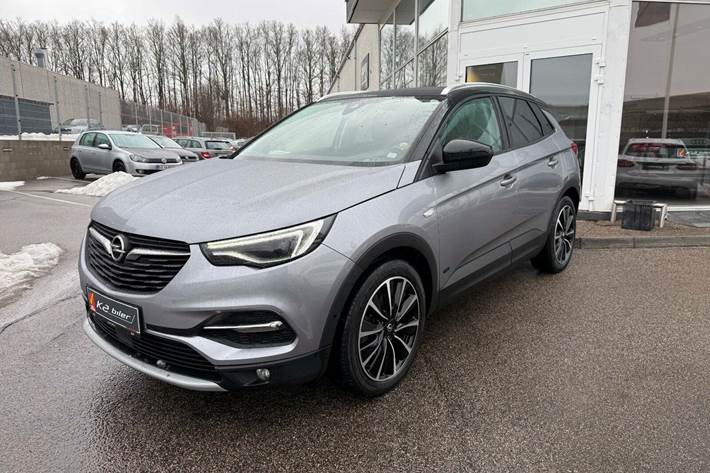Sølv Opel Grandland X fra 2021