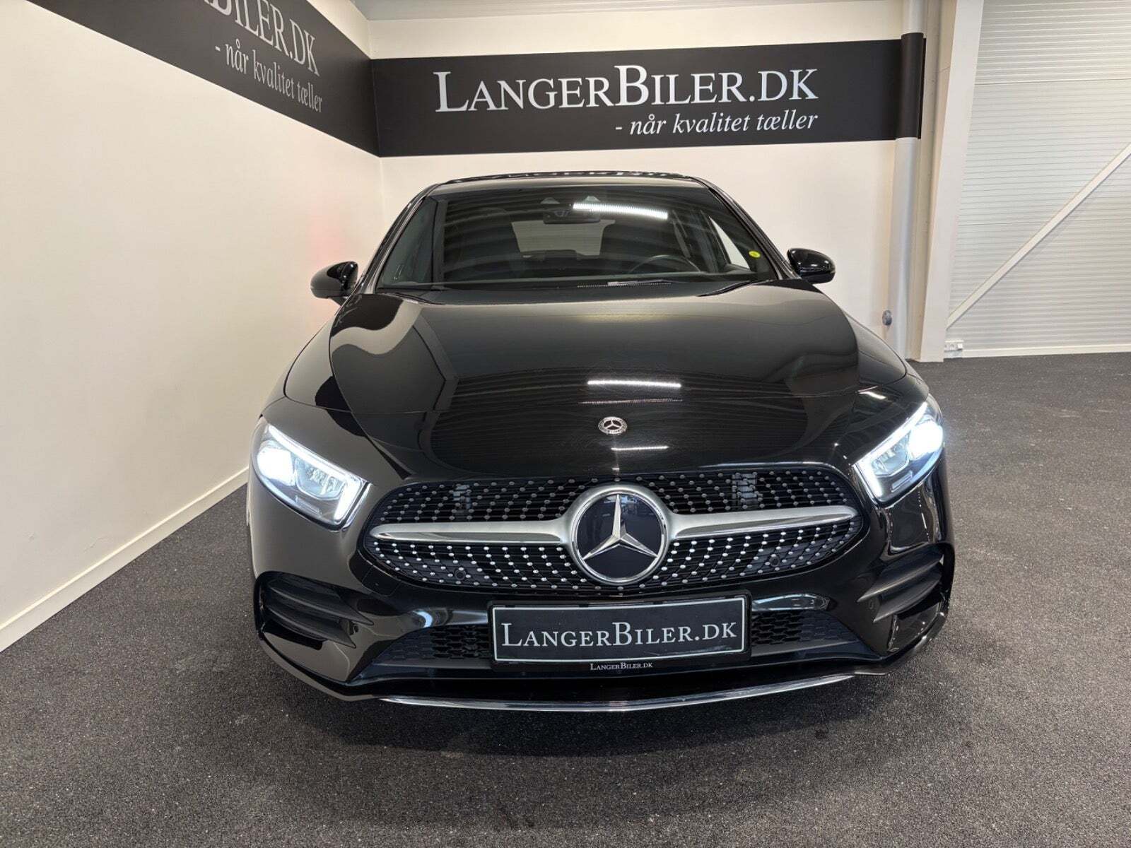 Sort Mercedes A200 fra 2018