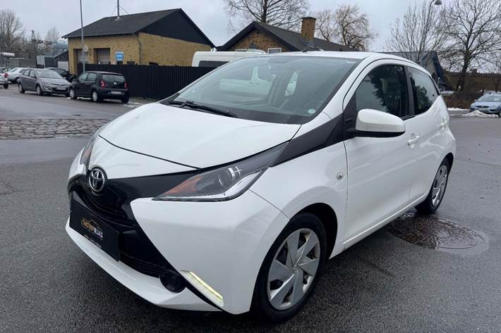 undefined Toyota Aygo fra 2015