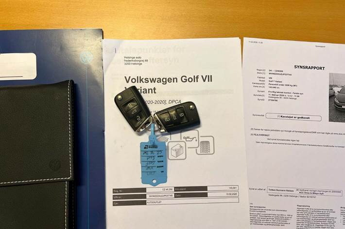 Sort VW Golf VII fra 2017