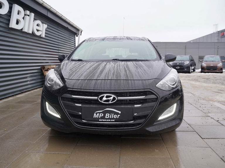 Hyundai i30 1,6 CRDi 110 Passion CW