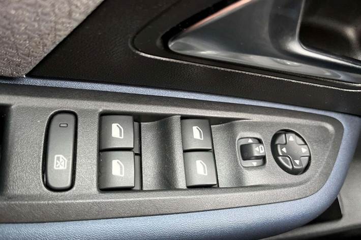 Sort Citroën ë-C4 fra 2022