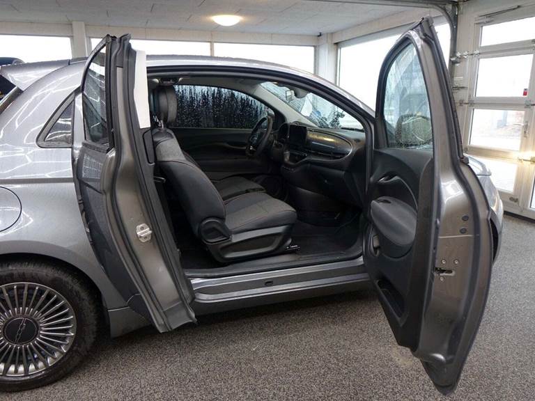 Fiat 500e 42 Icon 3+1