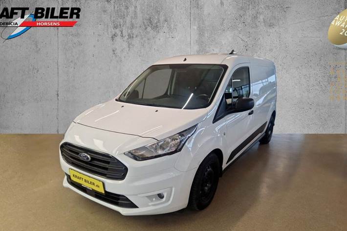 Hvid Ford Transit Connect fra 2021 set udefra