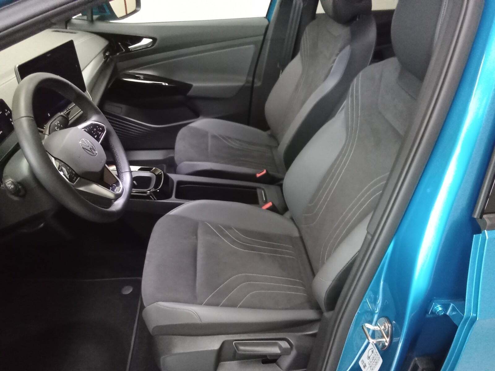 Blå VW ID.5 fra 2025