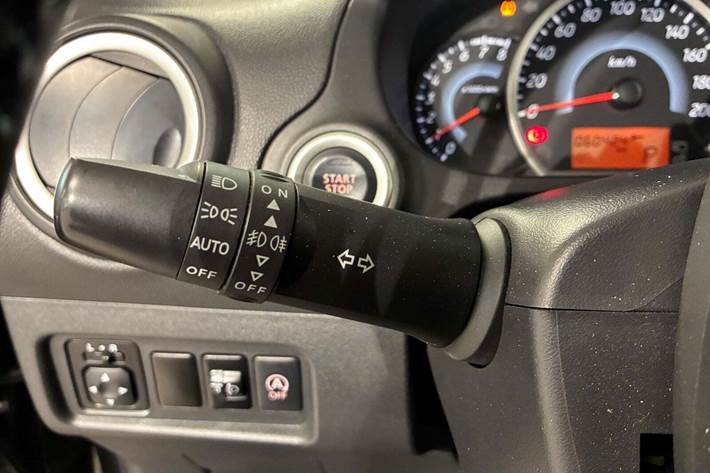 Sort Mitsubishi Space Star fra 2015