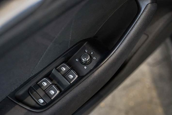 Grå Audi A3 fra 2017