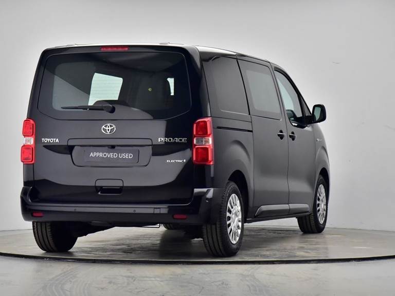 Toyota Proace Electric Medium EL Comfort Masterpakke m/2 Skydedør 136HK Van Aut.