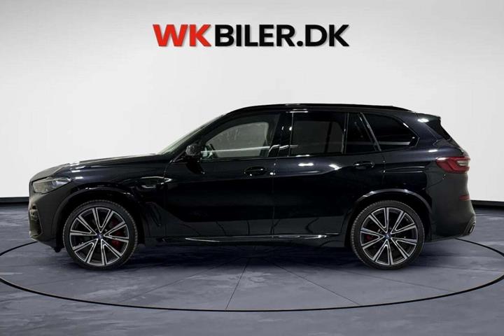 Sort BMW X5 fra 2022