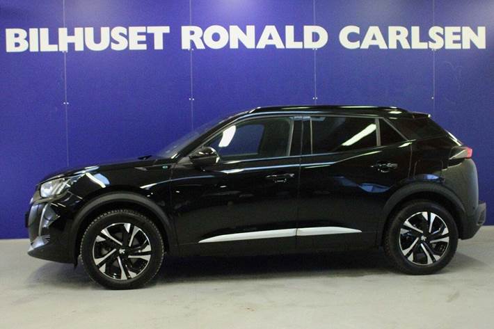 Sort Peugeot e-2008 fra 2021