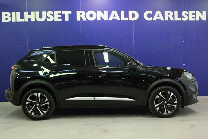 Sort Peugeot e-2008 fra 2021