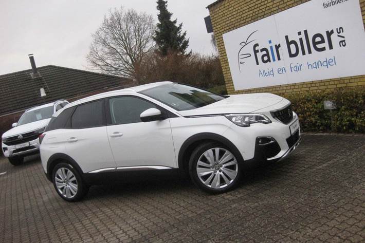 Hvid Peugeot 3008 fra 2019