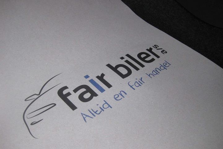 Blå Suzuki Swift fra 2025