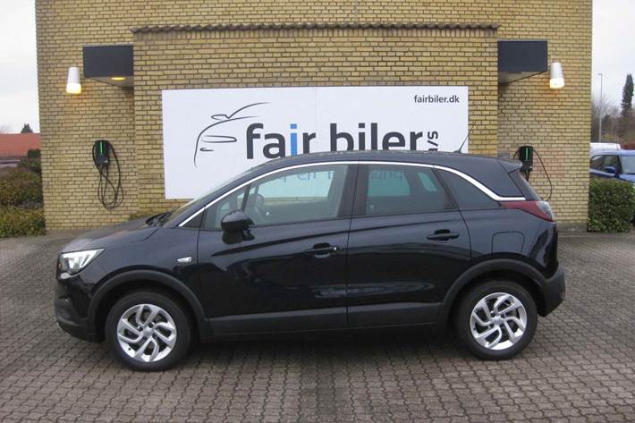 Grå Opel Crossland X fra 2019